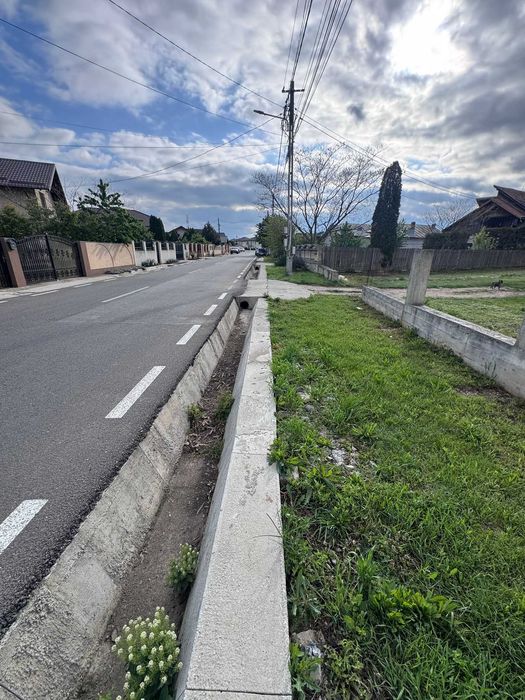 teren intravilan  Matraca - Ulmi langa Targoviste