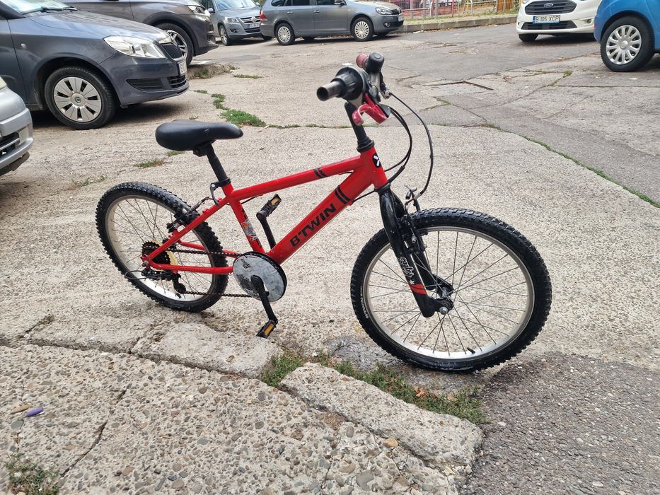 Vănd biciclete copii