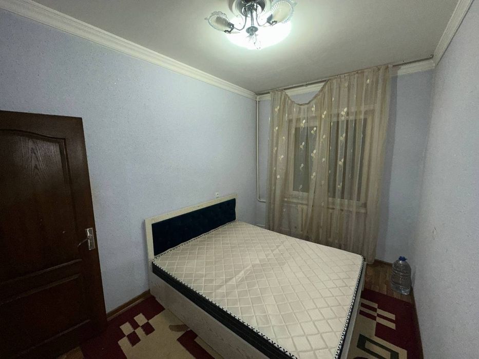 Oilaga 3xona 2etaj 400ye.Qoraqamich2/4.Tansiqboy bozor.Rieltor%