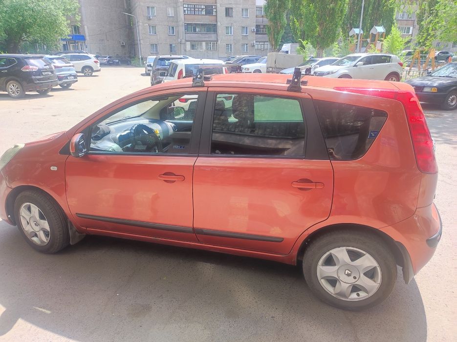 Ниссан ноут 2007 г.