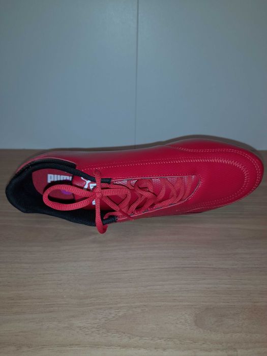 Adidasi puma Ferrari