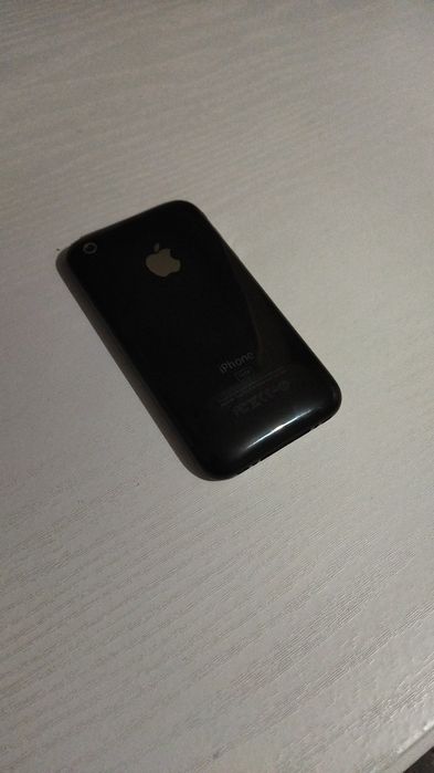iPhone 3G 8gb в идеальном состоянии