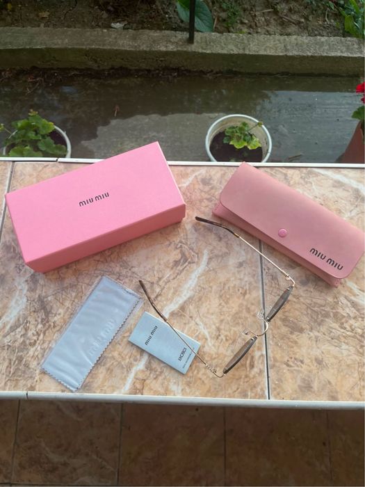ochelari miu miu
