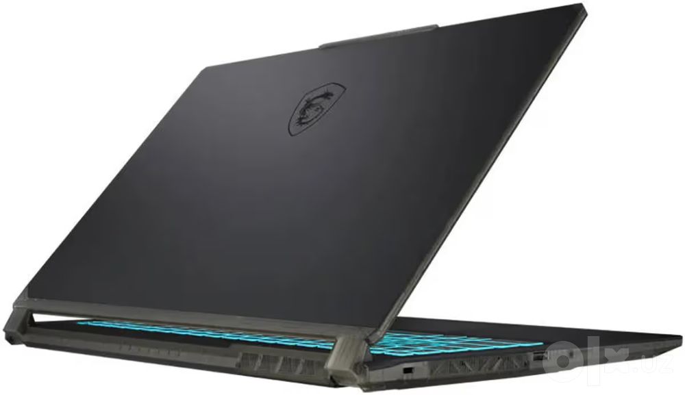 MSI Cyborg 15 B2RWFKG-071US (15.6" FHD IPS 144Hz | Intel Core 7 240H)