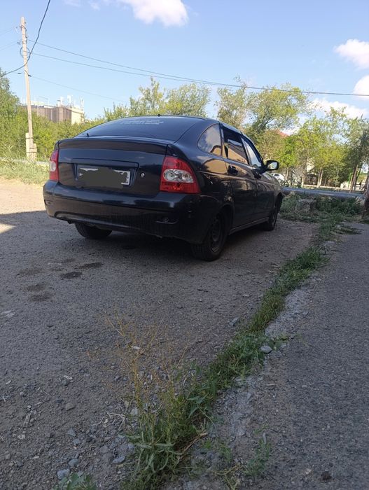 Лада приора 2009 черный