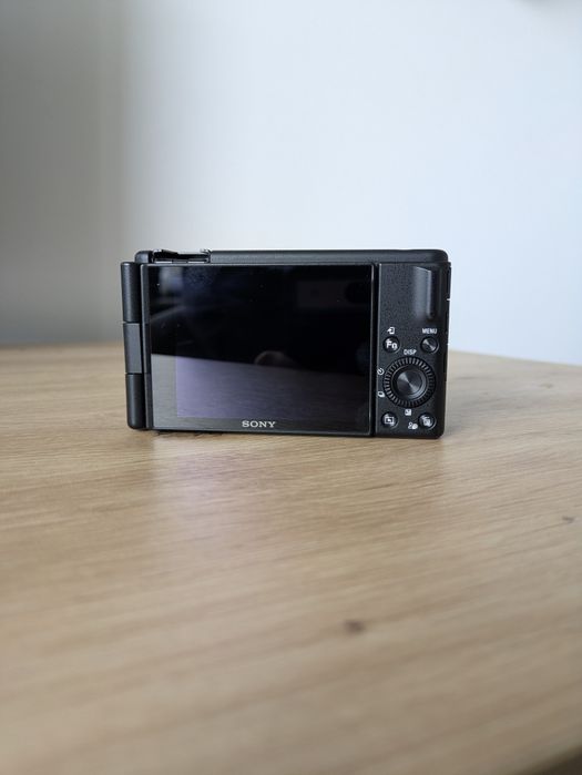 Sony ZV-1F - КАТО НОВА! Супер за Социални Медии, YouTube, TikTok, Reels