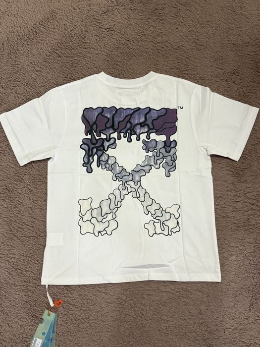 Off White T-shirt