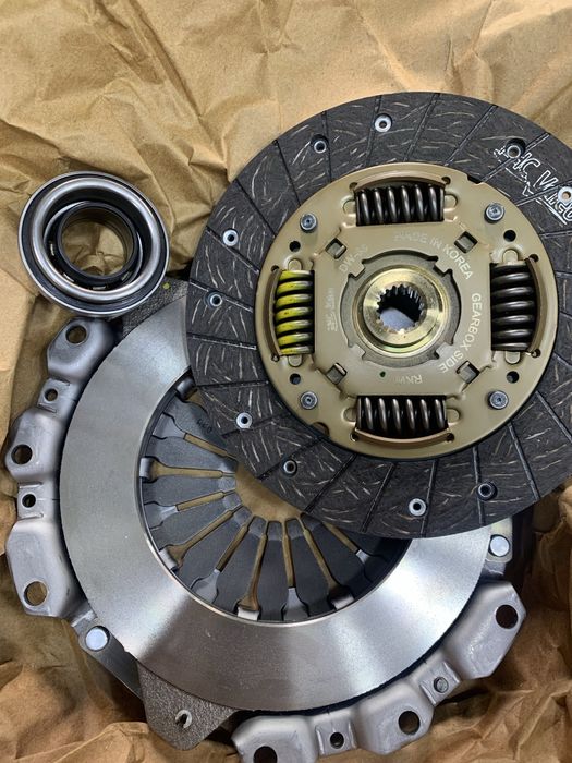 Корзина диск сцепления выжимной комплект Cobalt Gentra Nexia3 Valeo