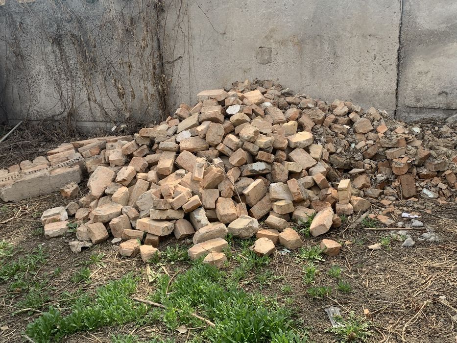 Кирпичи бесплатно!