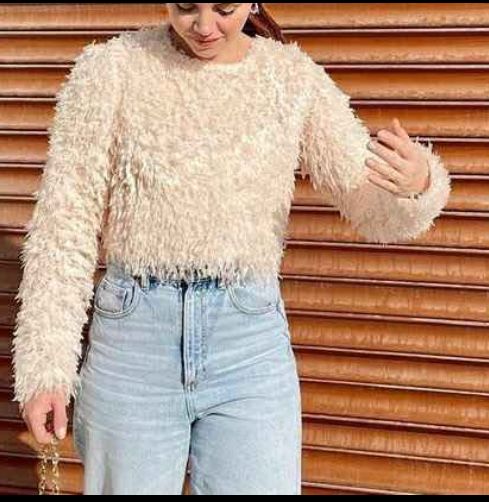 Блуза с реснички