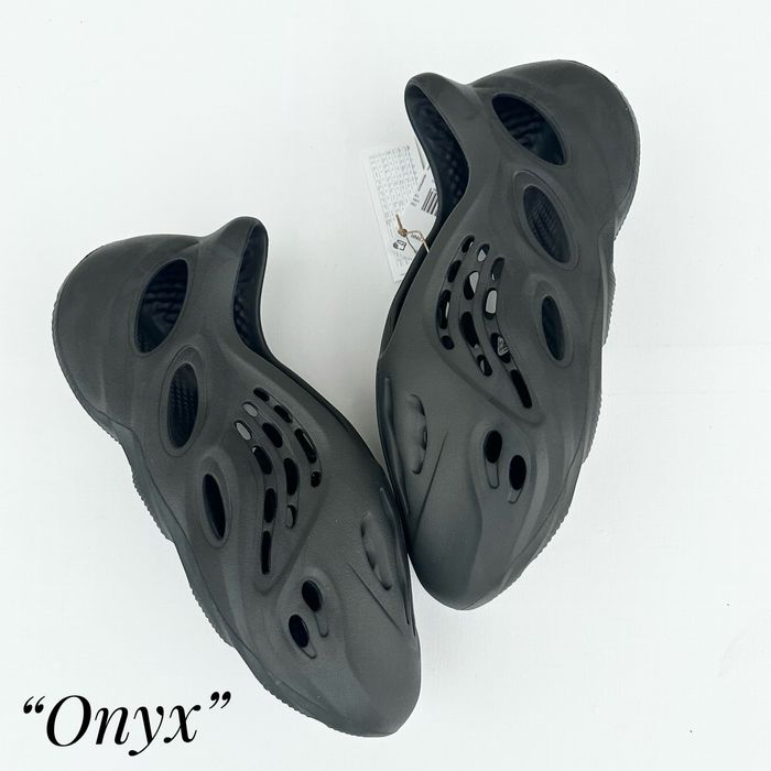 Pantofi Sport Adidas Yeezy Foam Runner Onyx - 100% originali