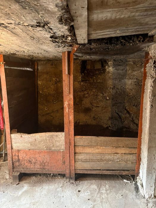 Предлагаме къртене,почистване и извозване на строителни материали.