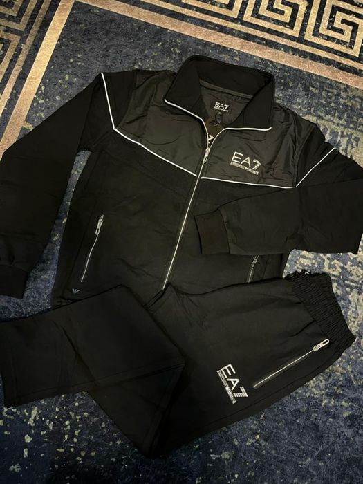 Boss armani спорт комтюм 48-50