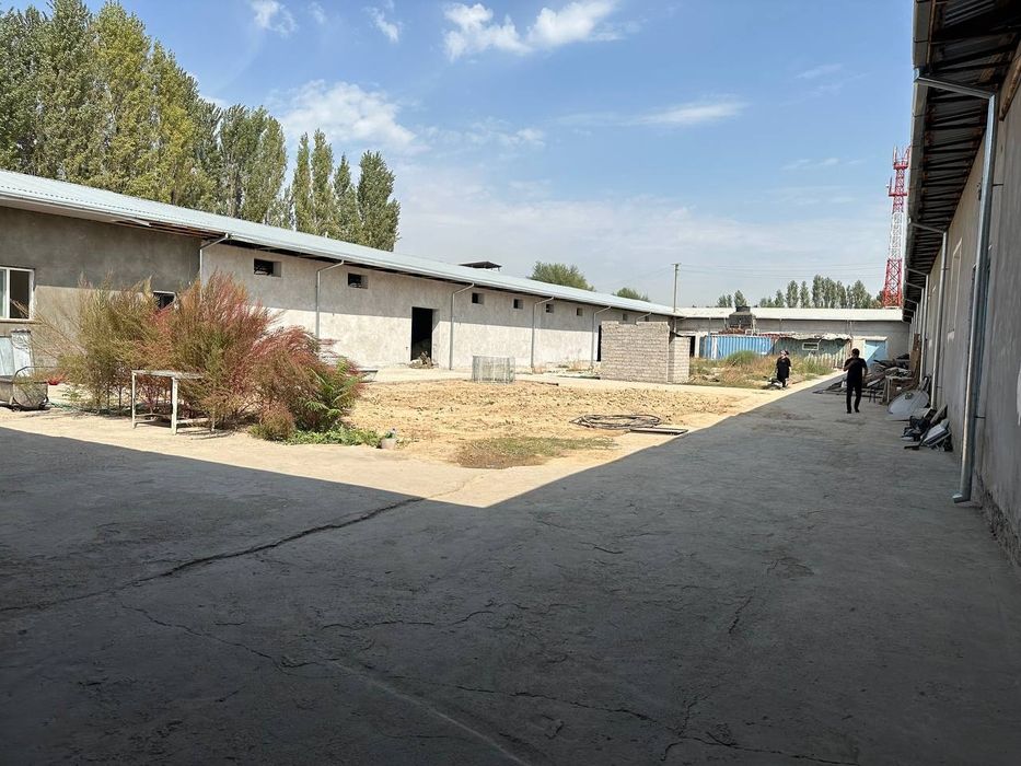 Продаётся земля 50 соток, под производство. Фуд сити. Ишлаб чикаришга