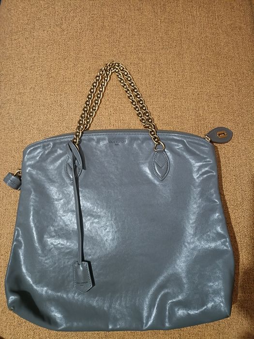 Geanta Louis Vuitton
