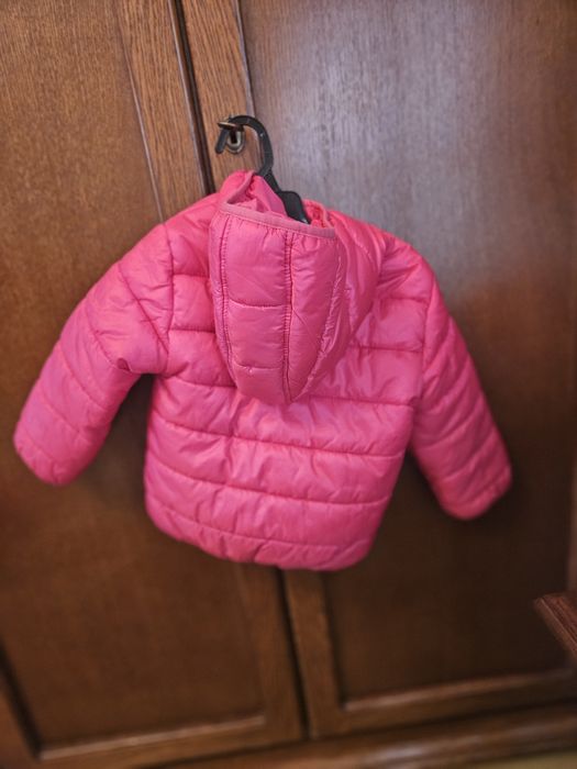 Geaca fete fetite 3-4 ani 98-104 primavara toamna in stare buna.sta