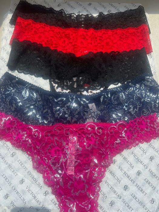 3 бр €25 Оригинално бельо Victoria’s Secret  XS,S,M,L,XL