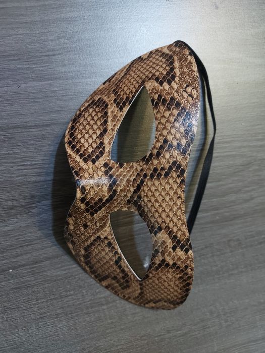 Карнавальная маска