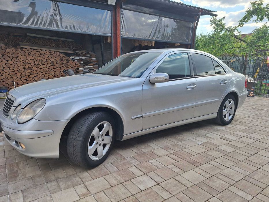 Mercedes E-Class Classic 2.2 CDi 2004