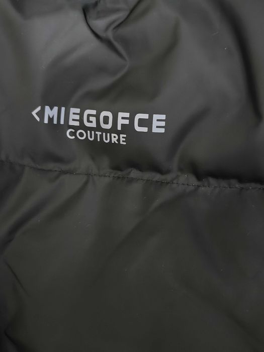 Дамско черно зимно яке