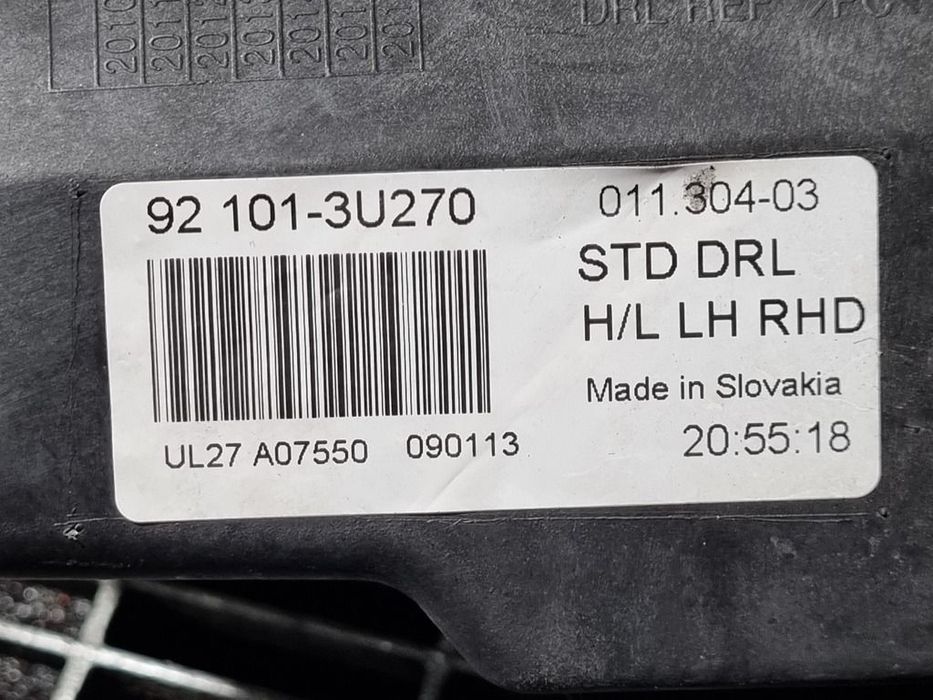 Far Stanga Kia Sportage III 2010 - 2016 SUV 4 Usi (1352) Cu lupă 921013U270