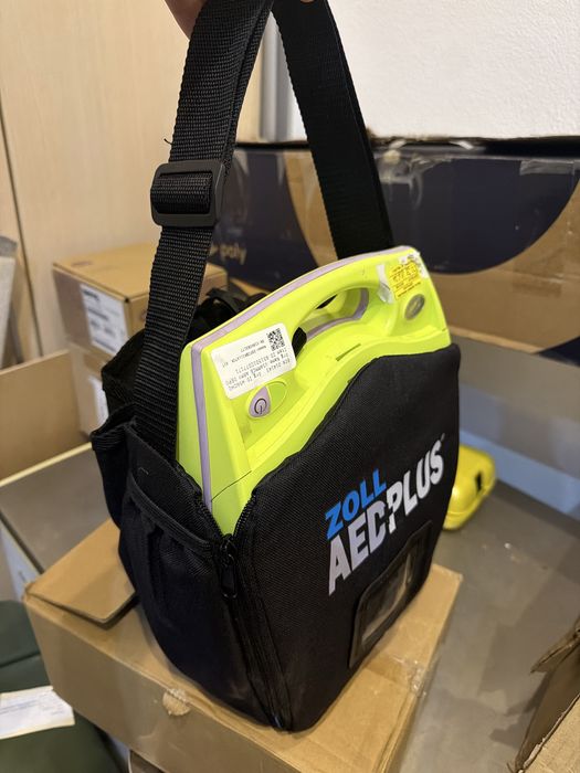 Zoll AED Plus defibrilator