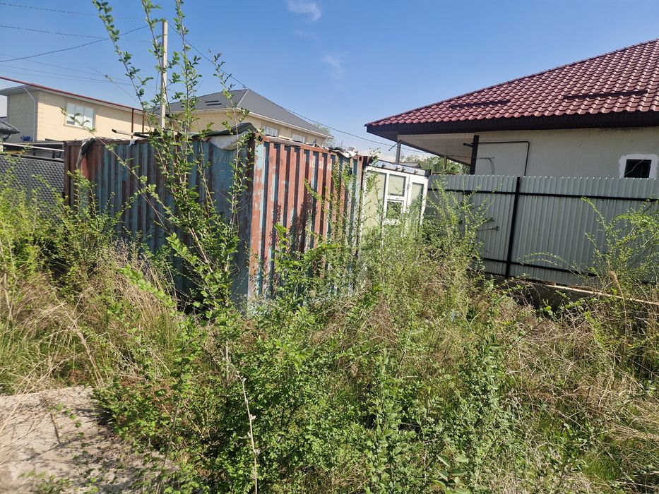 Продам контейнеры 2/1