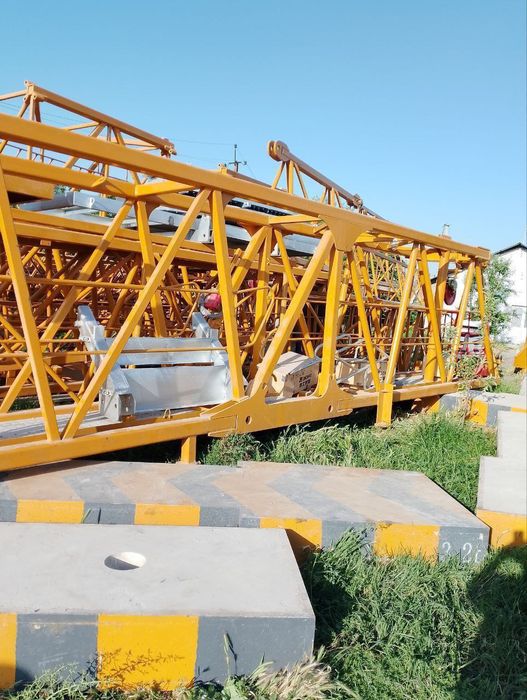 XCMG bashenni kran sotuvda