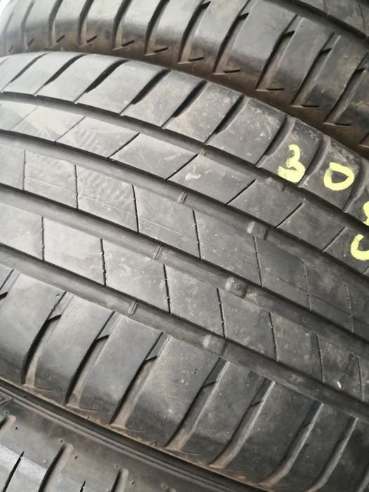 215 40 18 цола гуми Bridgestone 4 броя