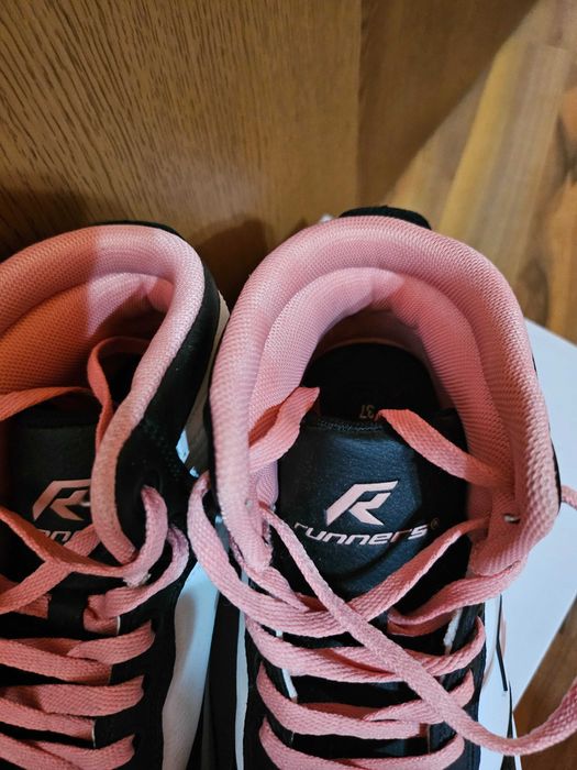 Маратонки 37 номер