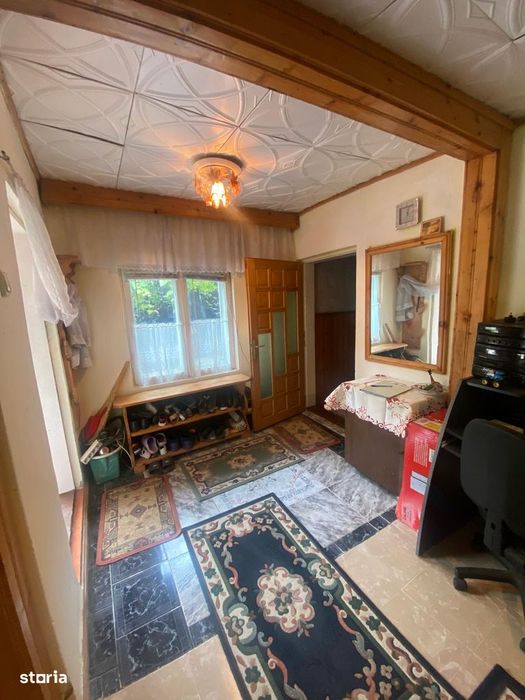 De vanzare casa in Roman, suprafata 150mp, teren de 456mp, 85000euro