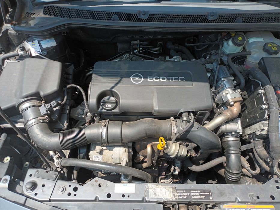 Opel astra j 1.7 cdti 2010