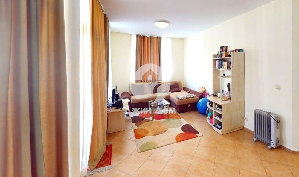 Продава се Тристаен апартамент в к.к. Слънчев бряг - 90 кв.м за 1167 €/кв.м - Снимка #1