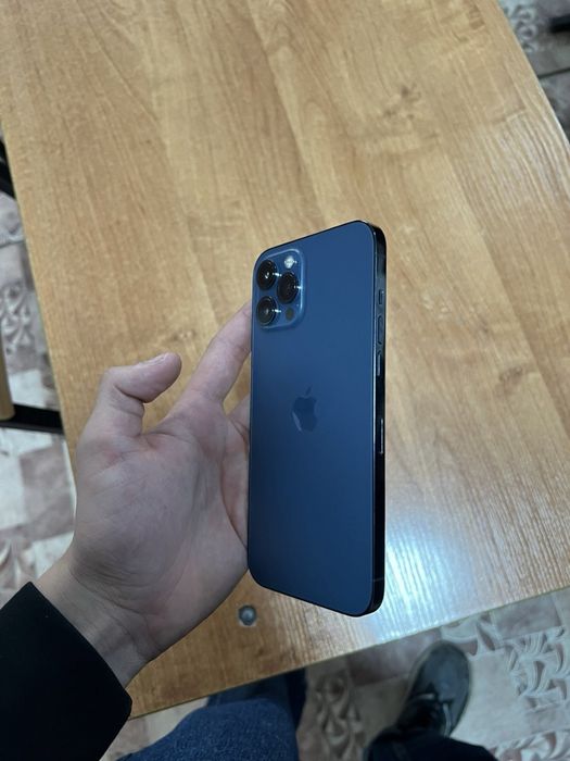 Айфон 12 про макс