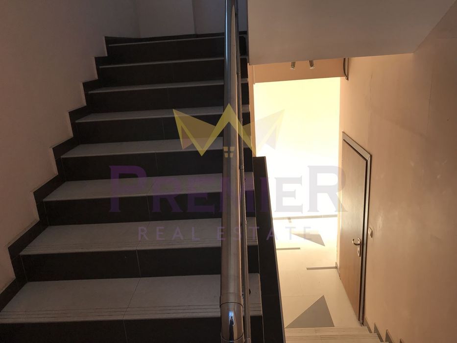 Продава се Едностаен апартамент в к.к. Слънчев бряг - 46 кв.м за 948 €/кв.м - Снимка #2