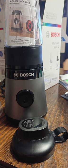Блендер Bosch VitaPower Serie 2 | 2 450 W Сребристо