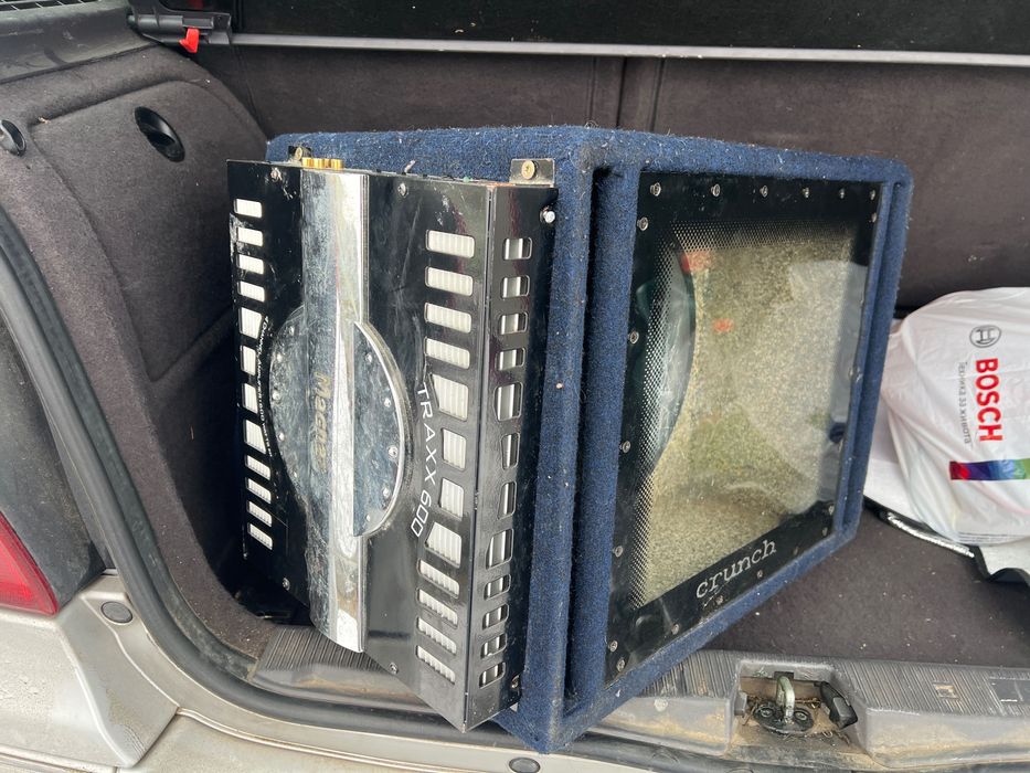 Усилвател Magnat TRAXX 600 + бас каса Crunch FatBoy 12