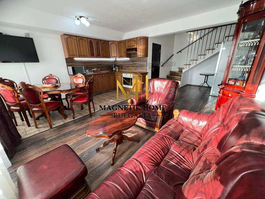 Дава се под наем Мезонет в Бургас, Изгрев - 130 кв.м за 765 € - Снимка #1