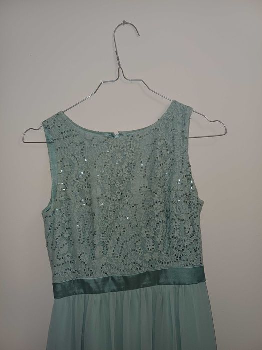 Рокля - официална