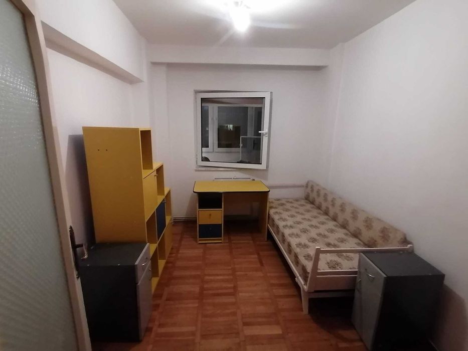 Proprietar,inchiriez ap.3 camere ultracentral(Tineretului)