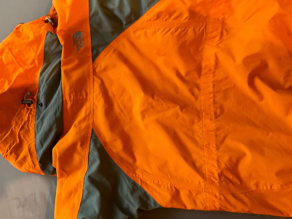 Яке The North Face Summit pro