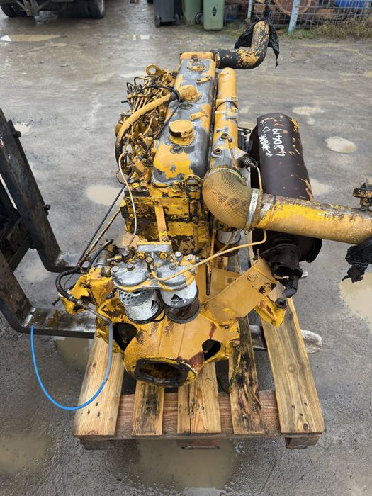 De vanzare motor Perkins 6.3544 , cu sase cilindrii