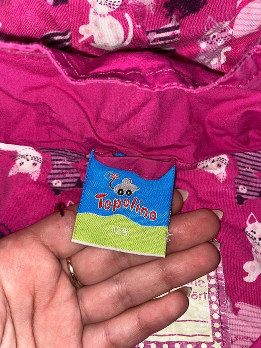 Плащь почти новый на девочку