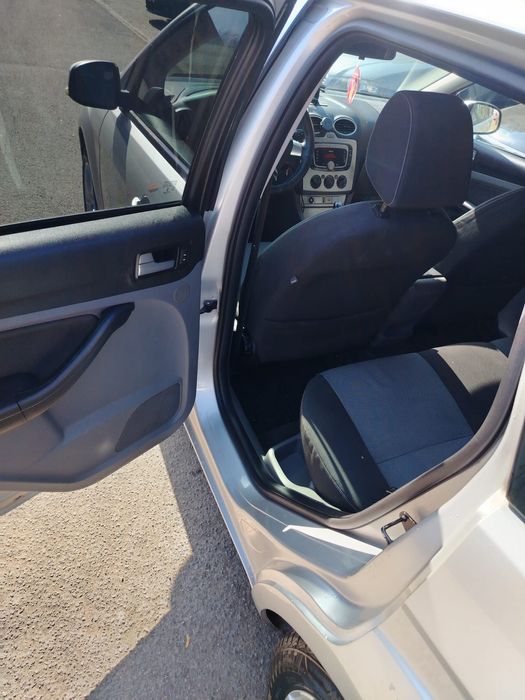 Ford focus 2 Benzina și GPL