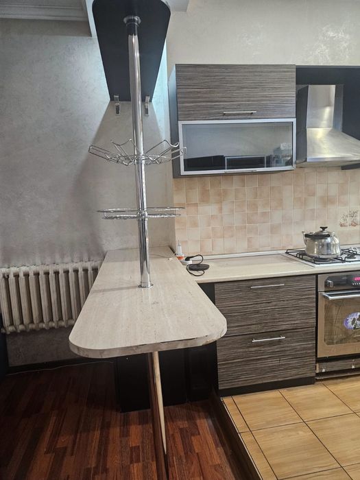 Продаем кухонный гарнитур