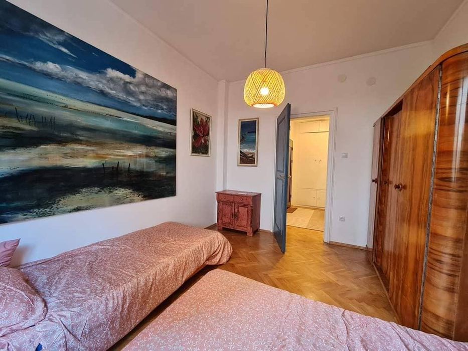 Дава се под наем Тристаен апартамент в София, Оборище - 100 кв.м за 896.58 € - Снимка #7