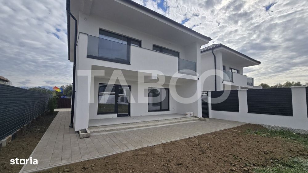 Casa de vanzare 4 camere 2 bai 380mp teren liber  2 parcari Selimbar