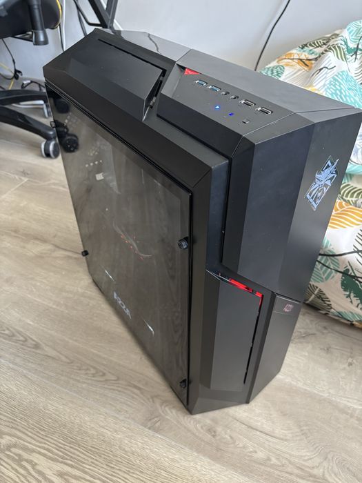 Гейминг настолен компютър PC– i7‑7700K / RX 580 / 16GB RAM / SSD