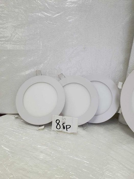 Продавам комплект пана и лунички (2 размера) за окачен таван