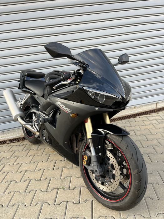 Yamaha  YZF R6 . Vanzari si in rate!